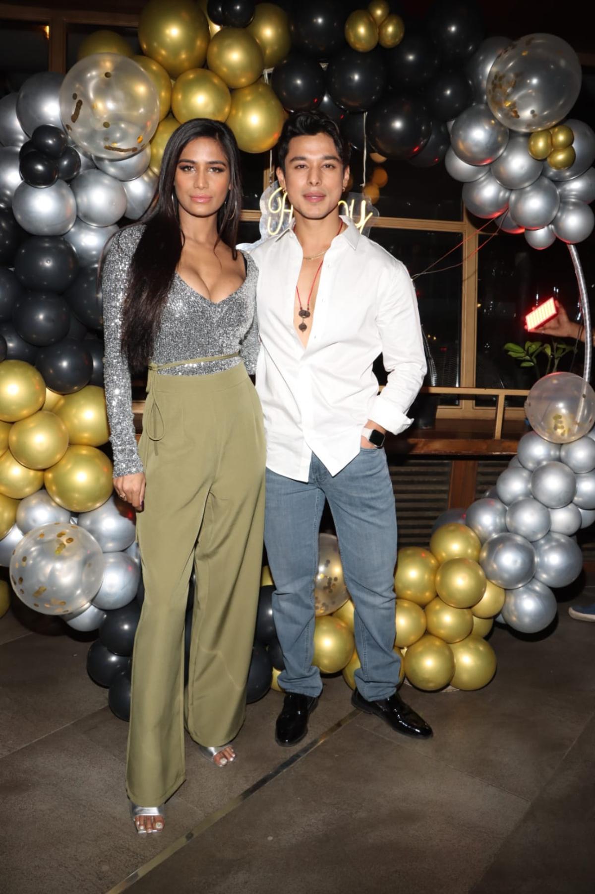 Among other celebrities, Poonam Pandey who was last seen in reality show, 'Lock Upp' too was spotted at Pratik's birthday party. 